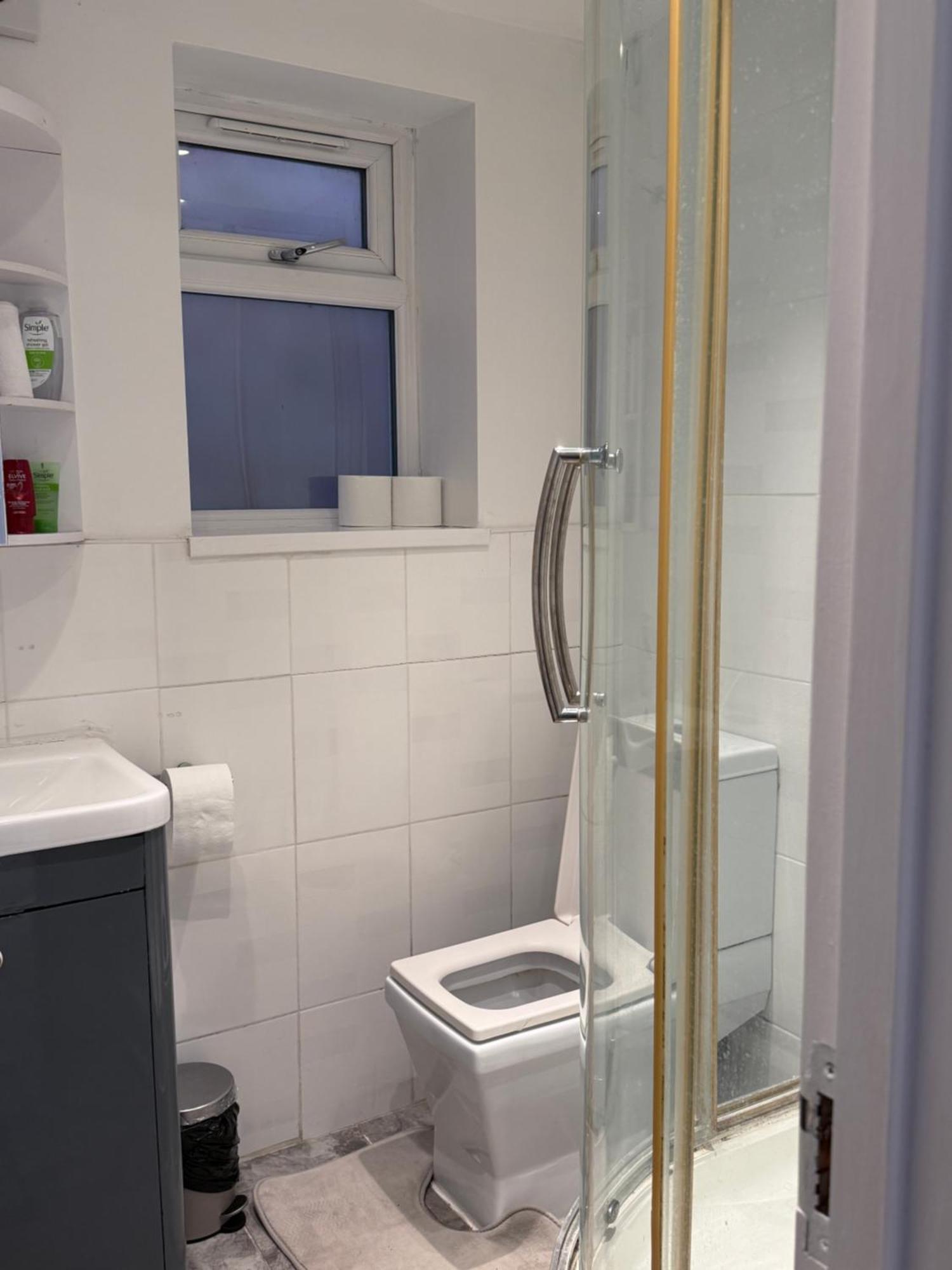 Cosy Guest Suite, West London 豪士罗 外观 照片